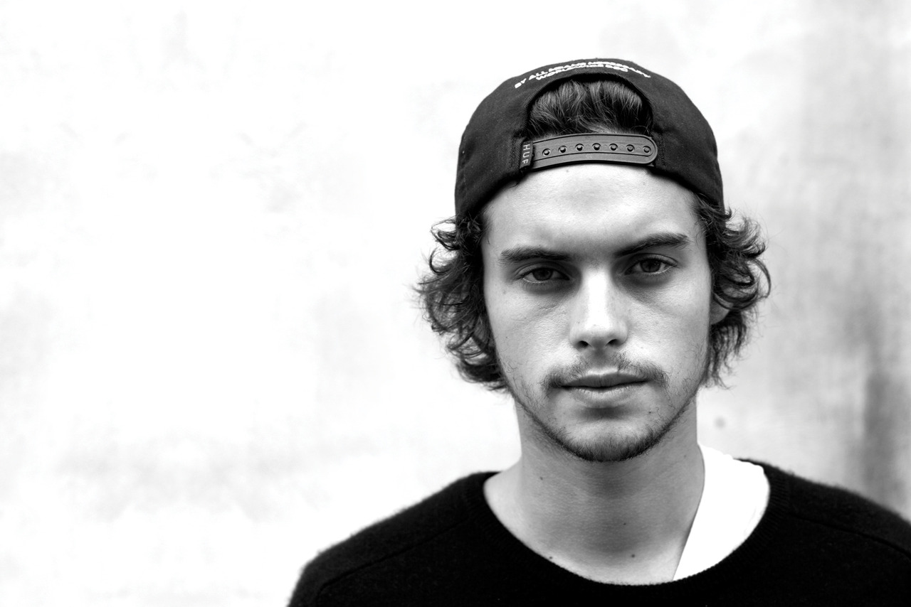 vans 伦敦举办展览,纪念两位已故滑手 van wastell 和 dylan rieder